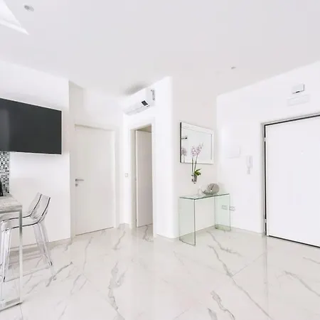 Domus Delia Centro Apartament Pescara