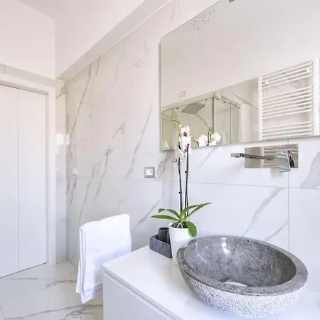 Apartman Domus Delia Centro *