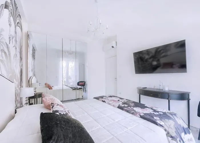 Domus Delia Centro Lägenhet