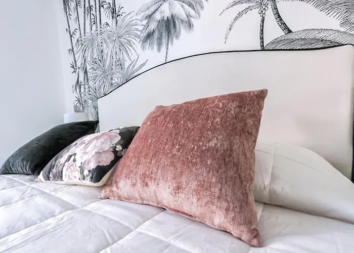 Domus Delia Centro Apartamento